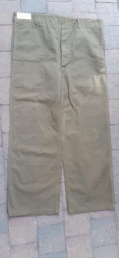 Pantalon US, Enlèvement