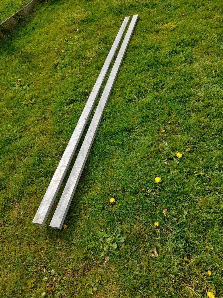 2 rangées de chapes de 3 mètres, Bricolage & Construction, Tuyaux & Évacuations, Enlèvement