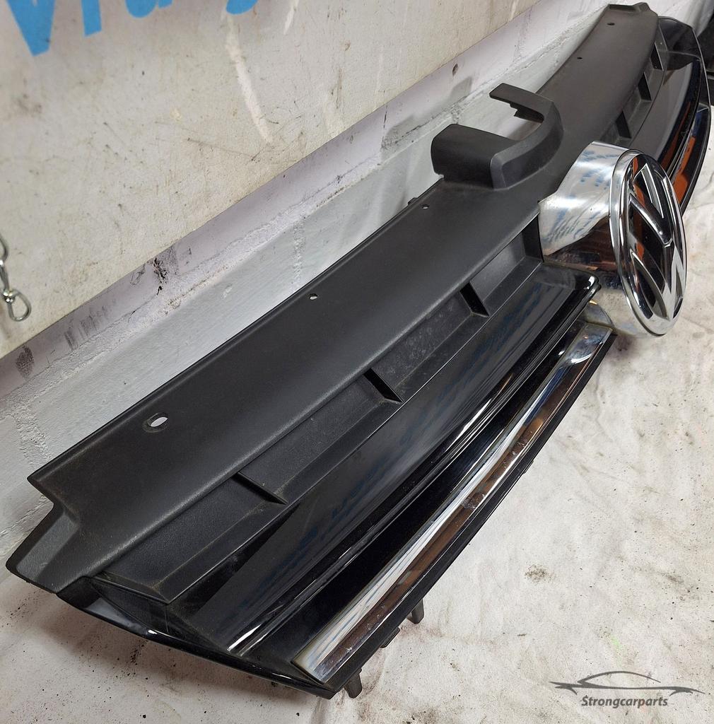 Grille VW Golf 7 VII met logo 5G0853653E hoogglans en Chrome, Autos : Pièces & Accessoires, Autres pièces automobiles, Volkswagen