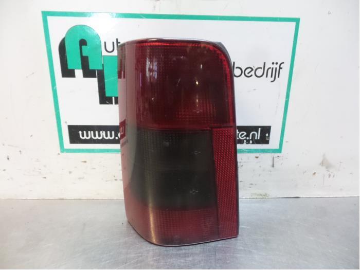 Feu arrière gauche d'un Peugeot Partner (Partner 02-), Autos : Pièces & Accessoires, Éclairage, Peugeot, Utilisé, 3 mois de garantie