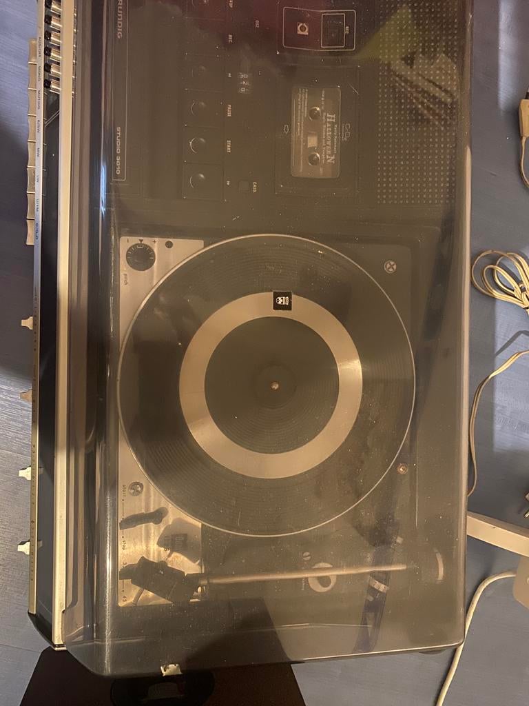 Grundig studio 3010 et 2 enceintes célestin dit-on 15 1976, Enlèvement, Utilisé, Tourne-disque, Autres marques