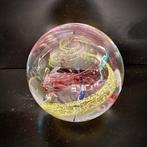 Val saint Lambert  Presse papier  Sulfure Diamètre 7 cm, Antiquités & Art, Enlèvement ou Envoi