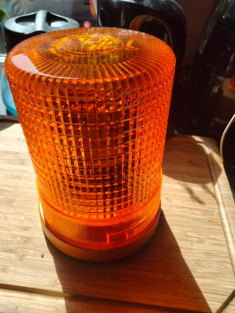 2 Hella zwaailampen amber 24 V, Auto-onderdelen, Ophalen