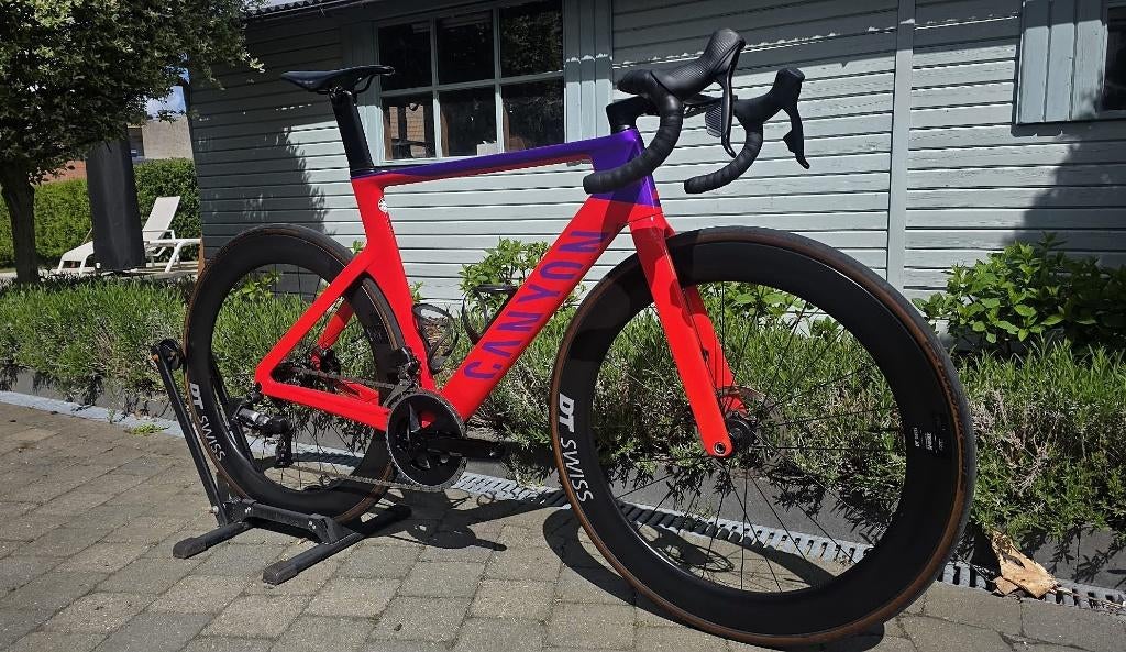 Roues Canyon Aeroad CF SLX 7 Sram Rival AXS + Carbon, Vélos & Vélomoteurs, 53 à 57 cm, Enlèvement, Comme neuf, Carbone