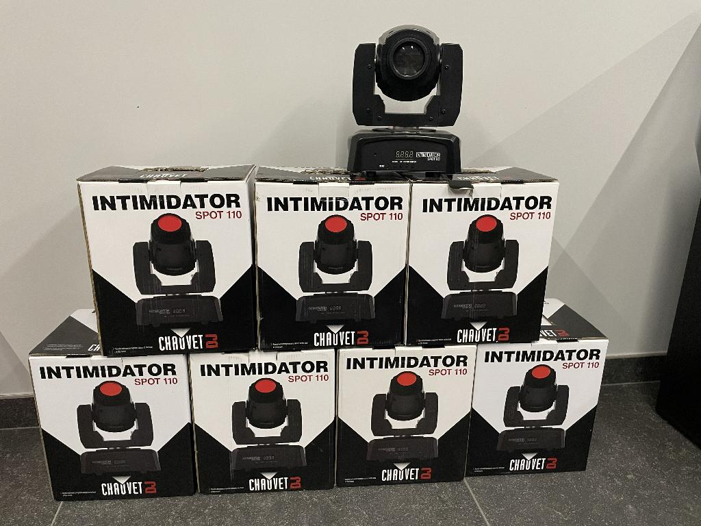 Chauvet dj intimidator spot 110, Muziek en Instrumenten, Licht en Laser, Zo goed als nieuw, Licht, Geluidgestuurd, Kleur, Stroboscoopeffect