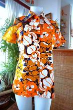 vintage bloemen blouse uit de ’70-ties, Kleding | Dames, Blouses en Tunieken, St. Michael, Geel, Ophalen of Verzenden, Zo goed als nieuw