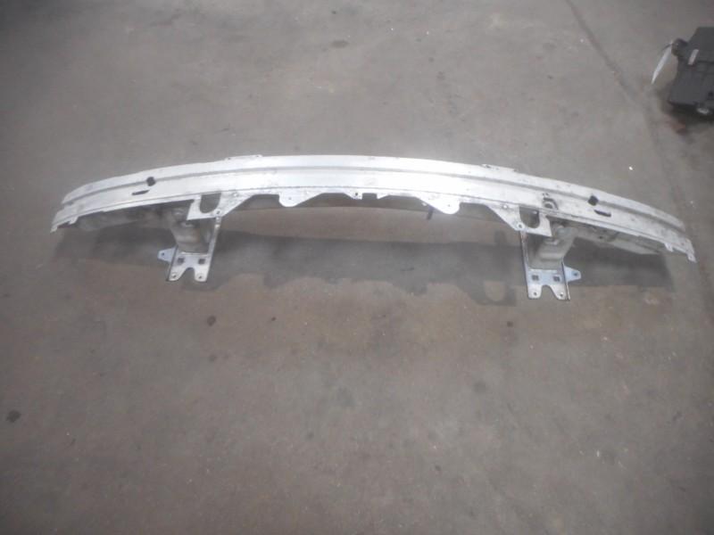 RENFORT PARE CHOC AVANT (TRAVERSE) BMW, Utilisé, BMW