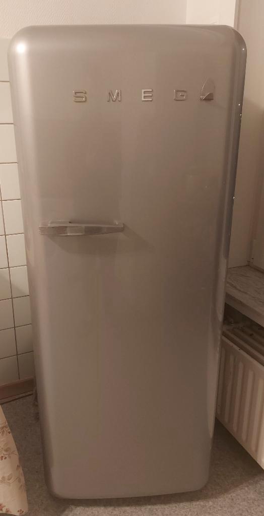 Réfrigérateur smeg avec congélateur, Electroménager, Congélateurs, Utilisé, À Poser, Congélateur, Congélateur, 160 cm ou plus
