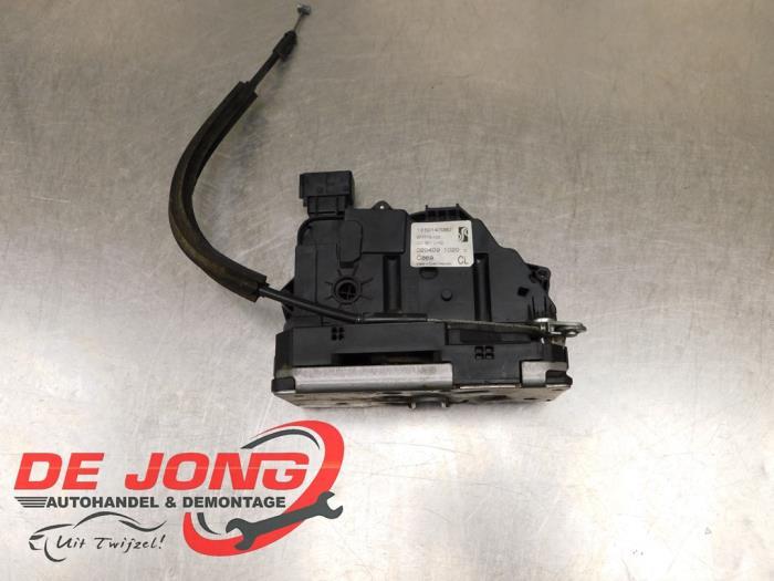 Serrure portière mécanique 2portes droite d'un Citroen Jum, -, 3 mois de garantie, Utilisé, -