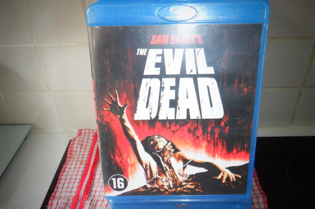BLU RAY Sam Raimi's The Evil Dead., Ophalen of Verzenden, Zo goed als nieuw, Horror