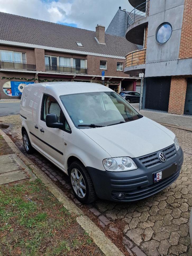 Vw Caddy lez ok, Autos, Volkswagen, Particulier, Caddy Combi, ABS, Caméra de recul, Airbags, Air conditionné, Android Auto, Apple Carplay