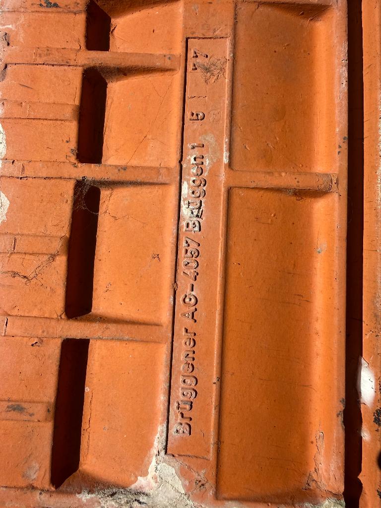 GRATIS 15m2 sneldek Brugse pannen en 4m nokpannen, Doe-het-zelf en Bouw, Ophalen, Gebruikt, Steen of Klei, 15 m² of meer