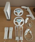 Wii 18 spellen skylanders en accessoires, Games en Spelcomputers, Spelcomputers | Nintendo Wii, Ophalen, Zo goed als nieuw, Met 2 controllers