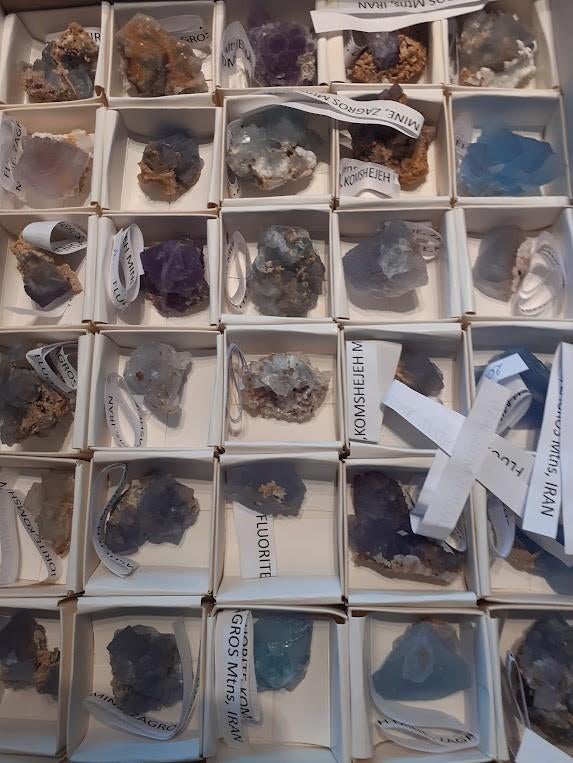 fluorite IRAN, Enlèvement, Minéral