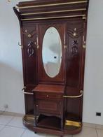 Antieke kapstok, Ophalen