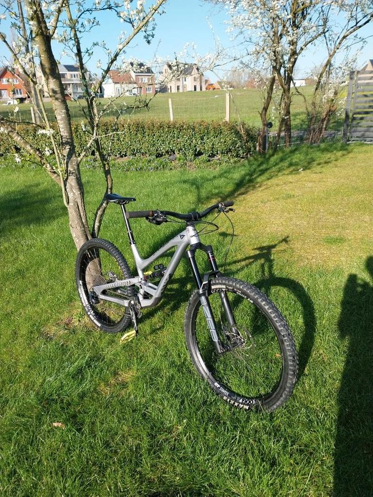 Yt capra base AL, Fietsen en Brommers, Fietsen | Vouwfietsen, Ophalen of Verzenden