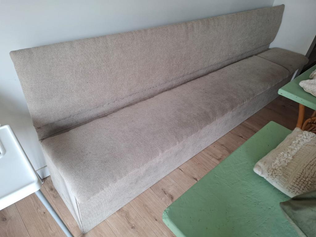 Gratis Eetbanken, Huis en Inrichting, Ophalen, Zo goed als nieuw