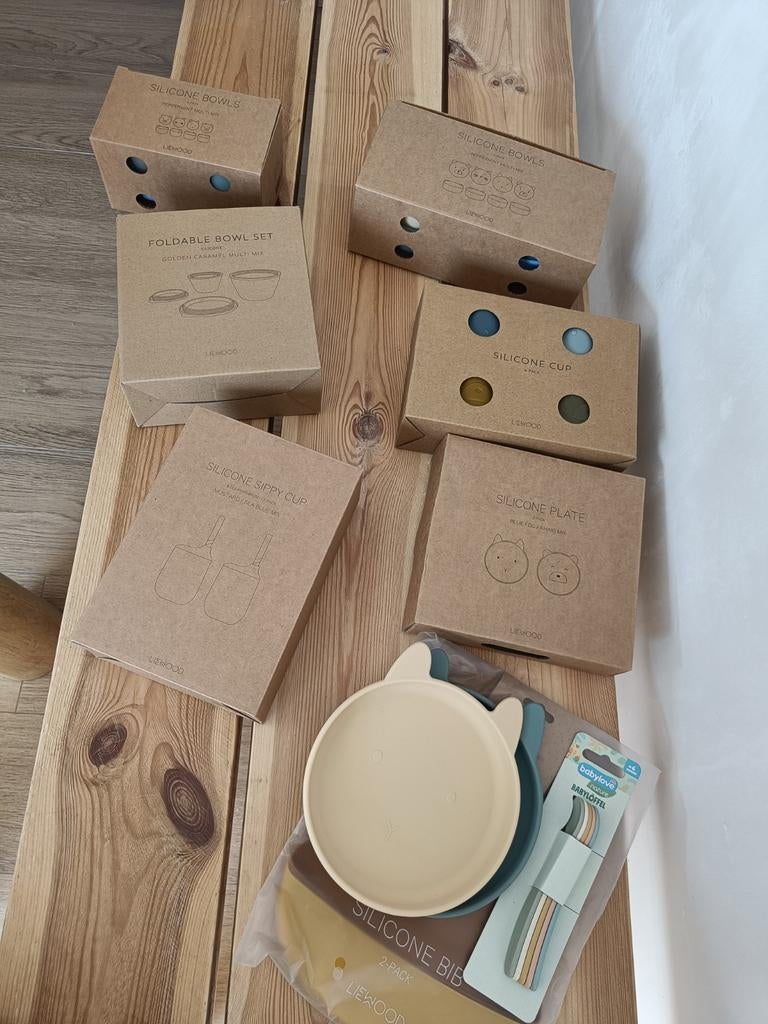 Silicone kinderservies Liewood, Ophalen