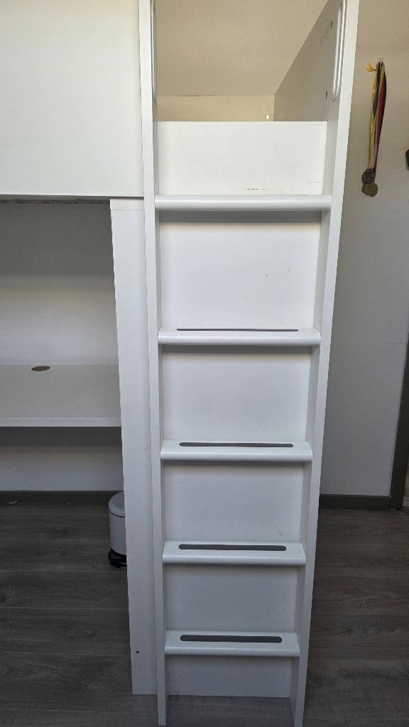 Kind bed, Kinderen en Baby's, Kinderkamer | Bedden, Ophalen, Gebruikt, Lattenbodem