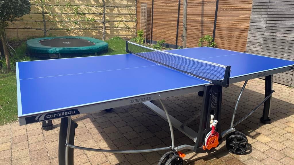 Pingpongtafel cornilleau outdoor blue / tafeltennis, Sport en Fitness, Tafeltennis, Zo goed als nieuw, Tafel Outdoor, Inklapbaar