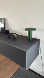 Hangkast V-sign, (joli), 25 à 50 cm, Avec tablette(s), Comme neuf, Verre