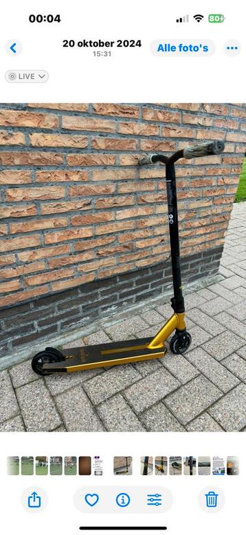 Trottinette dorée Step « Madd Gear », Enlèvement, Comme neuf