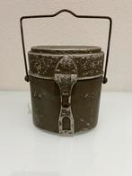 Vintage Swiss Army lunch box, Ophalen