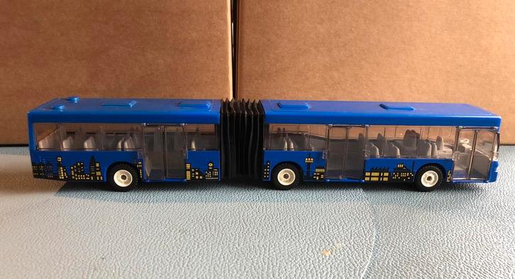 Siku Mercedes O 405 GN Gelede Bus, Verzamelen, Speelgoed, Gebruikt, Ophalen of Verzenden