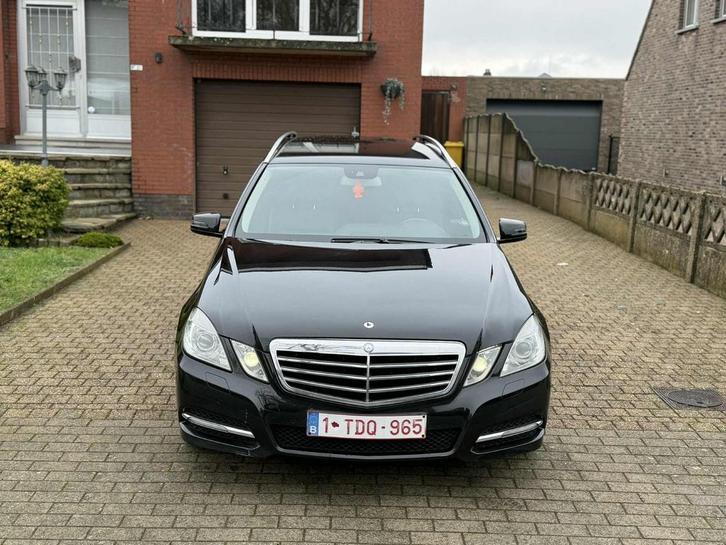 Mercedes-benz E200 Avangarde 7G top staat, Auto's, Mercedes-Benz, Particulier, E-Klasse, Diesel, Euro 5, Break, 5 deurs, Automaat