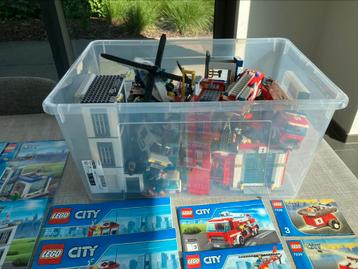 Lego brandweerkazerne en politiekazerne beschikbaar voor biedingen