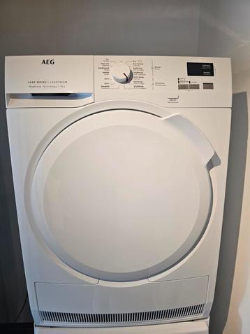 AEG droogkast (zeer weinig gebruikt) beschikbaar voor biedingen
