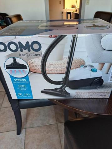 Aspirateur neuf. Valeur commercial 99,99€, Electroménager, Neuf, Aspirateur, Sac à poussière, Enlèvement