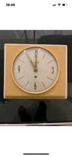 Vintage klokje, Huis en Inrichting, Woonaccessoires | Klokken, Ophalen, Zo goed als nieuw