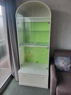 Vitrinnekast wit.  200cm hoog. 76 breed. Zeer goede staat., Huis en Inrichting, Ophalen of Verzenden