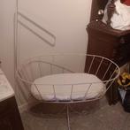 Oude antieke ijzeren wieg, Kinderen en Baby's, Babywiegjes en Ledikanten, Ophalen of Verzenden, Wieg