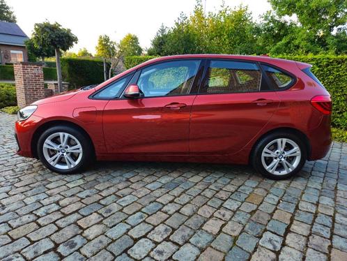 BMW 225 Active Tourer 225xe 224pk in topstaat, Auto's, BMW, Particulier, 2 Reeks Active Tourer, 4x4, ABS, Airbags, Airconditioning