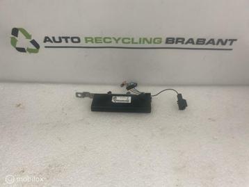 Antenneversterker Porsche Macan ORIGINEEL 95B035225A beschikbaar voor biedingen