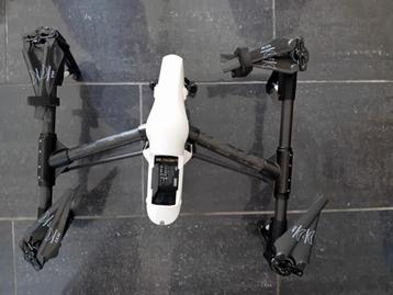 DRONESPECIALIST modelbouw  , al een drone van 250€. beschikbaar voor biedingen
