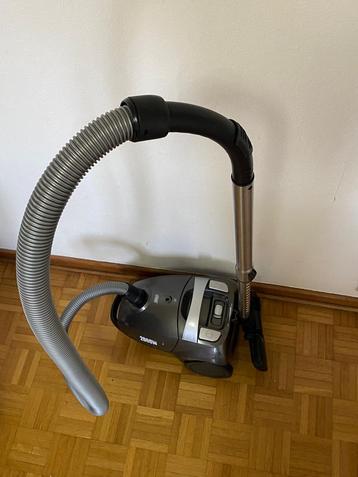 Stofzuiger, Elektronische apparatuur, Stofzuigers, Gebruikt, Stofzuiger, 2000 watt of meer, Ophalen