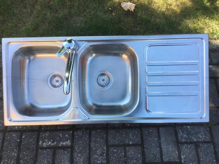 Gootsteen inox met kraan, Doe-het-zelf en Bouw, Sanitair, Overige typen, Inox, Ophalen
