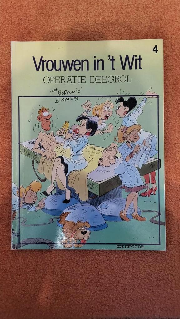 Stripverhaal - Vrouwen in ’t wit: 004 – Operatie deegrol, Boeken, Stripverhalen, Zo goed als nieuw, Eén stripboek, Ophalen of Verzenden