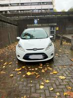 Ford fiesta 1.6 tdci euro 5, Auto's, Euro 5, Zwart, Wit, 5 deurs