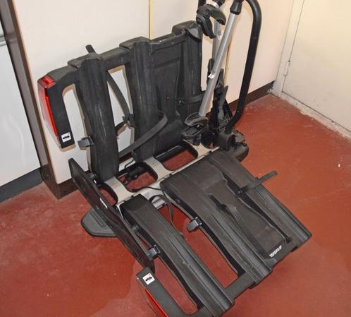 Thule Easy Fold Xt 934 - 3 fietsen - zwart, Fietsen en Brommers, Fietsaccessoires | Aanhangwagens en Karren, Zo goed als nieuw