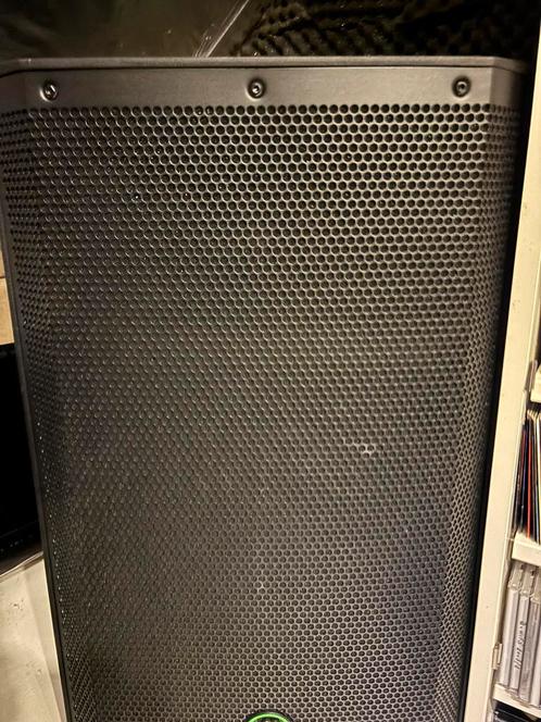 Mackie Thrash215 actieve 15 inch fullrange speaker 2 stuks, Muziek en Instrumenten, Dj-sets en Draaitafels, Ophalen