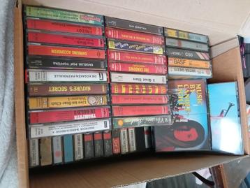 60+ audio cassette , gebruikte staat beschikbaar voor biedingen