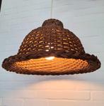 Rotan hanglamp, Ophalen, Gebruikt
