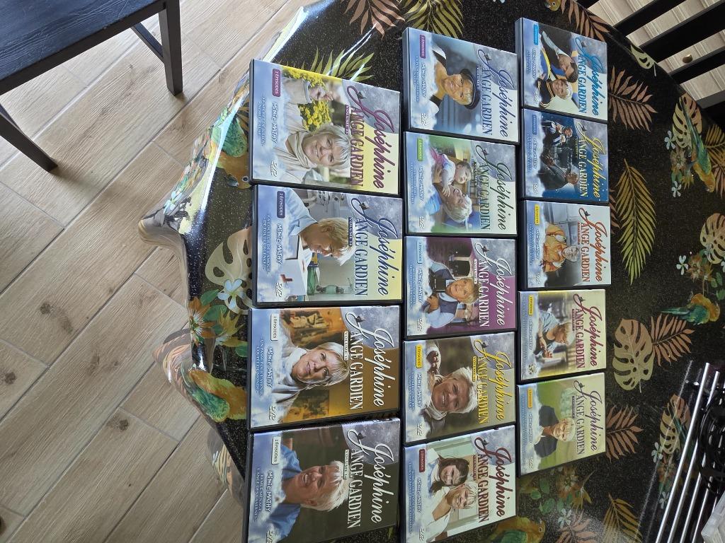 Lot 14 dvd Joséphine ange gardien, CD & DVD, Enlèvement, Comme neuf