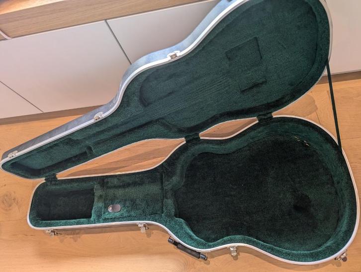 Roadrunner gitaar case, Muziek en Instrumenten, Behuizingen en Koffers, Gebruikt, Ophalen
