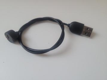 Fitbit Charge 5 oplader beschikbaar voor biedingen