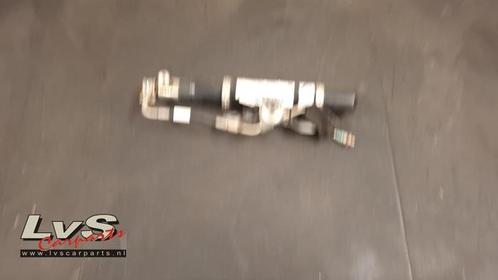 Gasdemper Motorkap links van een Mercedes CLA, Auto-onderdelen, Carrosserie, Mercedes-Benz, Gebruikt, 3 maanden garantie, Ophalen of Verzenden